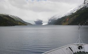 Nordkapp in Hyatt sound.jpg